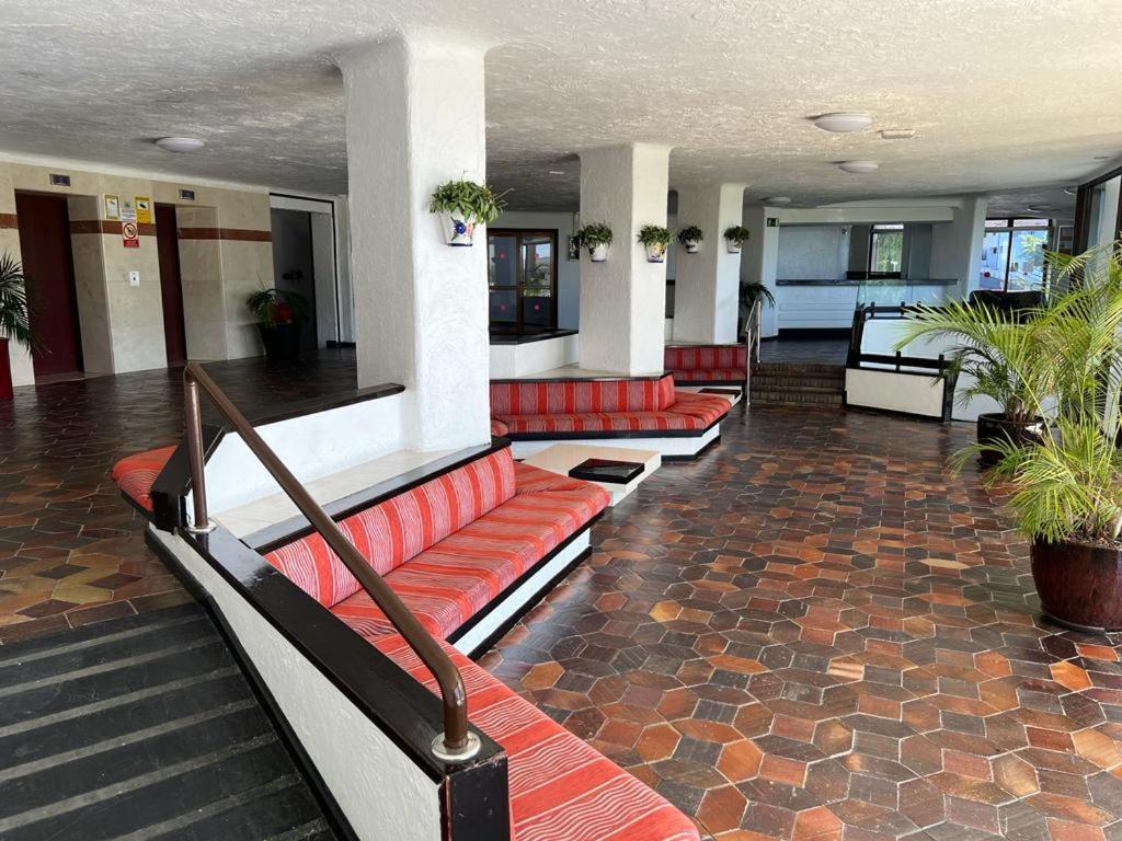 Cozy Apartment In The Center Of Costa Adeje On The 1St Coastline Extérieur photo