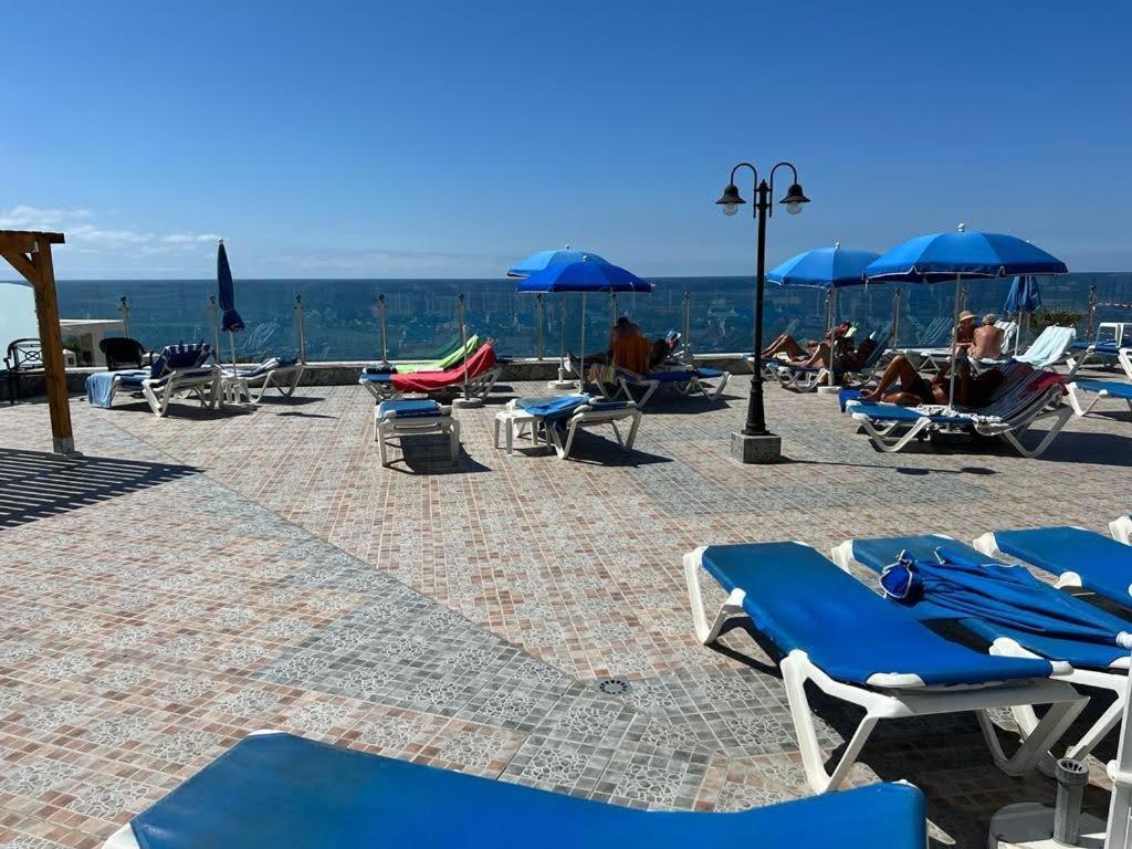Cozy Apartment In The Center Of Costa Adeje On The 1St Coastline Extérieur photo