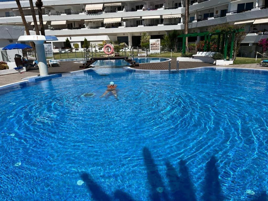 Cozy Apartment In The Center Of Costa Adeje On The 1St Coastline Extérieur photo
