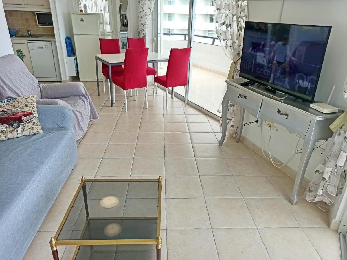 Cozy Apartment In The Center Of Costa Adeje On The 1St Coastline Extérieur photo