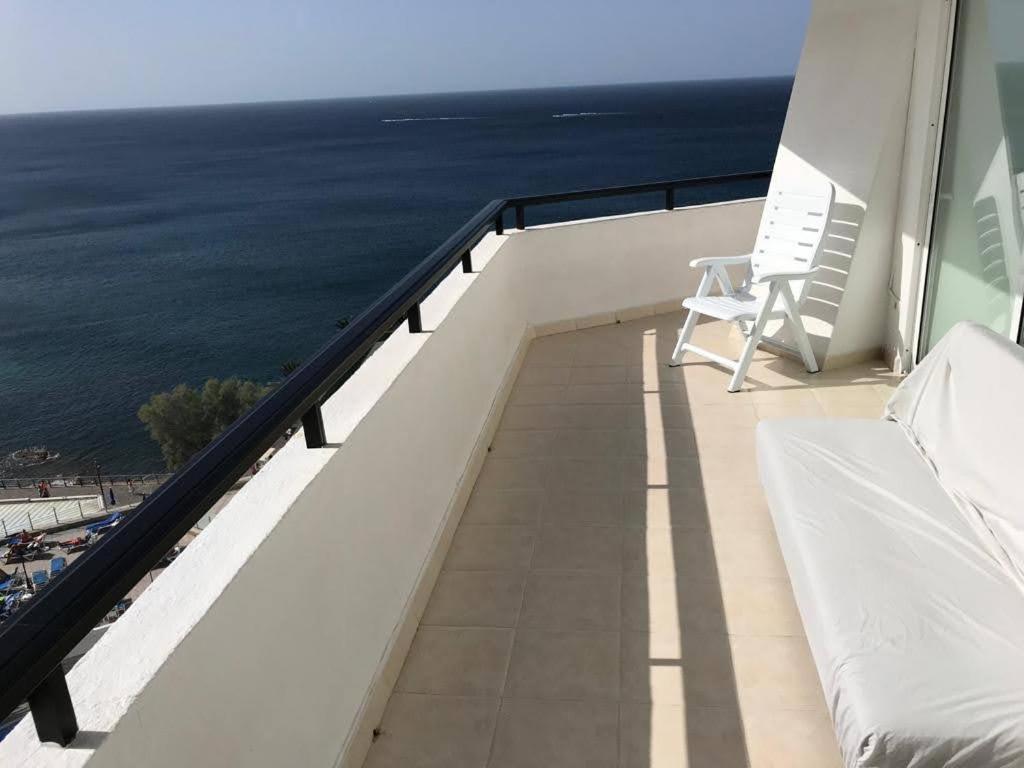 Cozy Apartment In The Center Of Costa Adeje On The 1St Coastline Extérieur photo