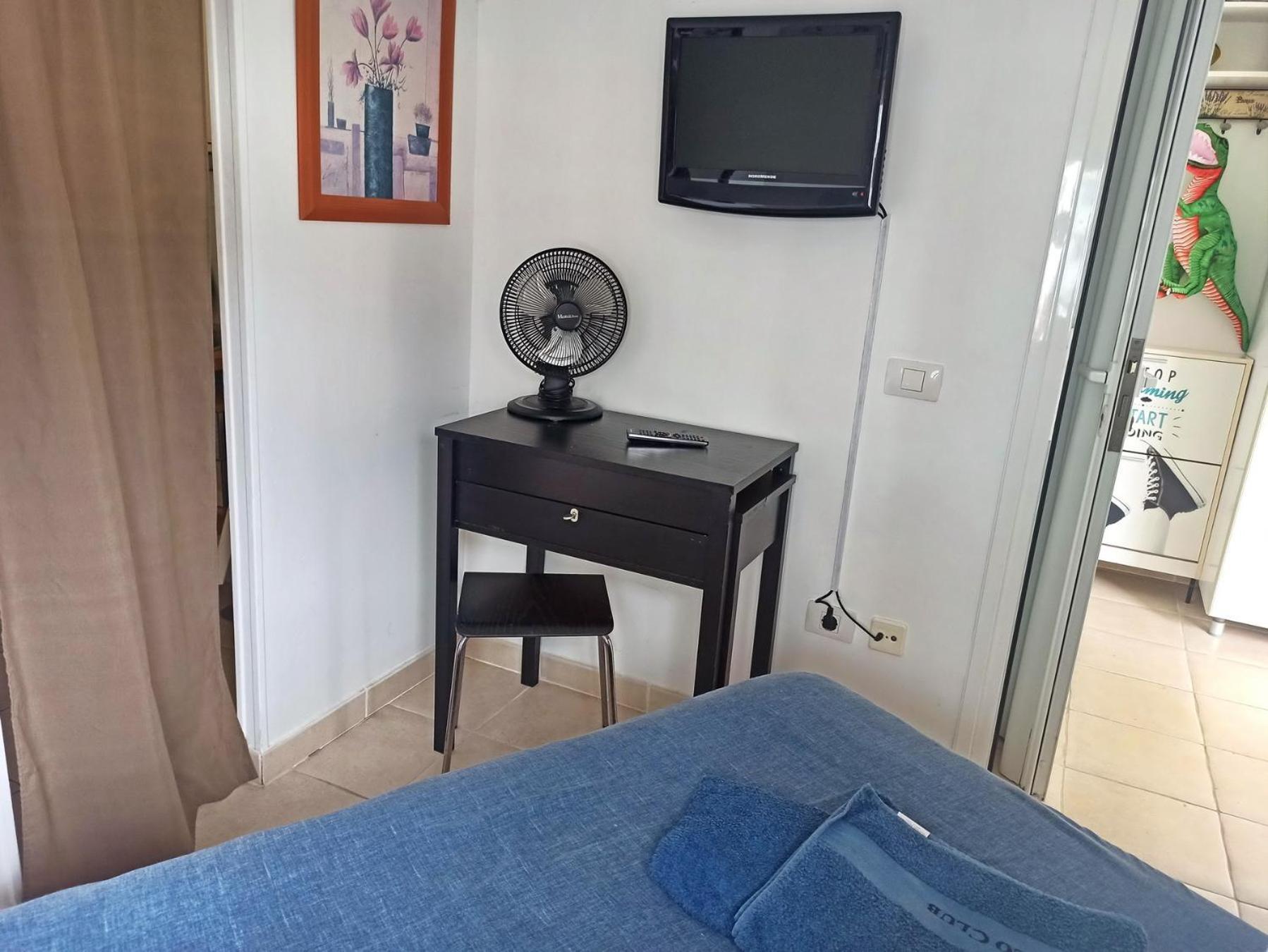Cozy Apartment In The Center Of Costa Adeje On The 1St Coastline Extérieur photo