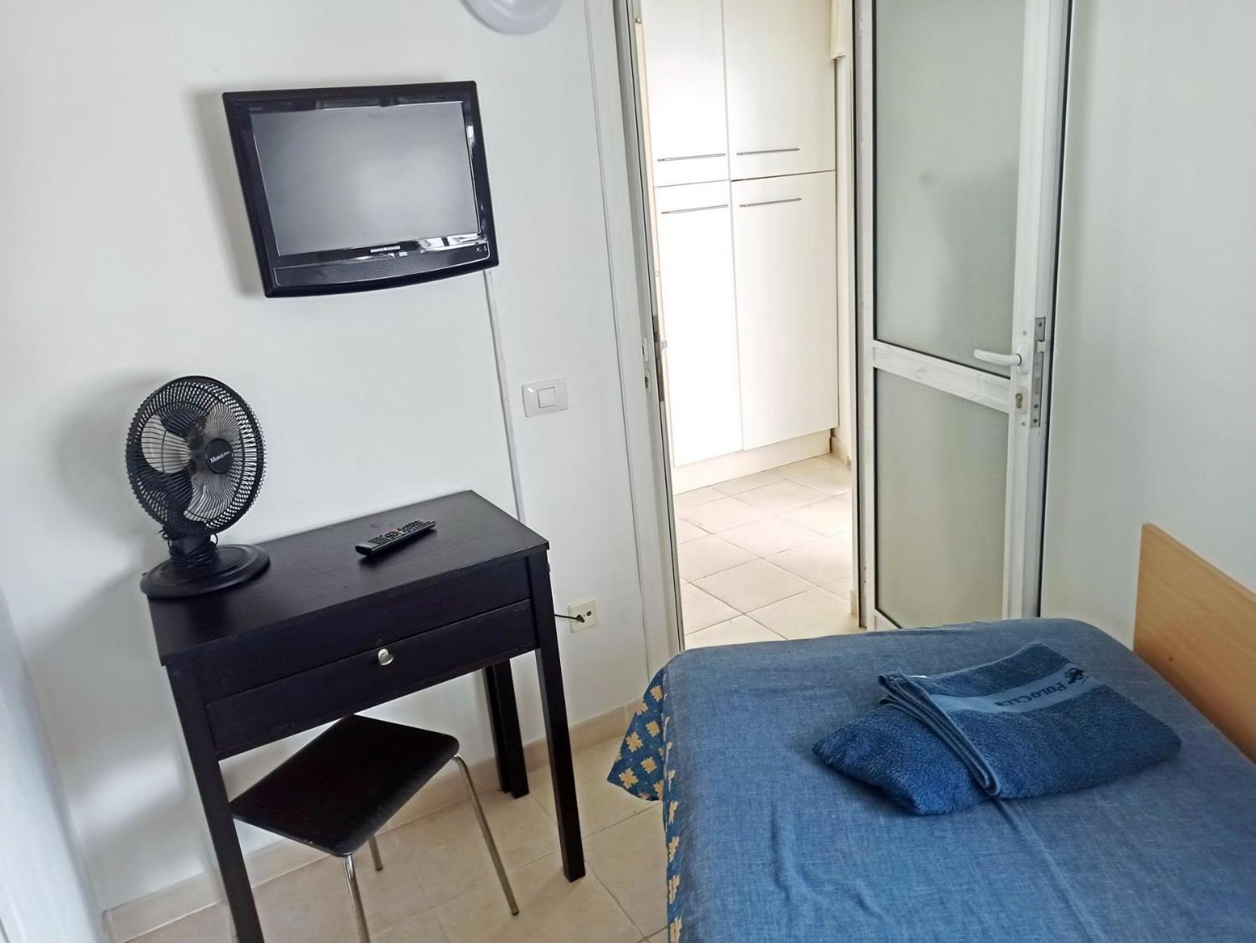 Cozy Apartment In The Center Of Costa Adeje On The 1St Coastline Extérieur photo