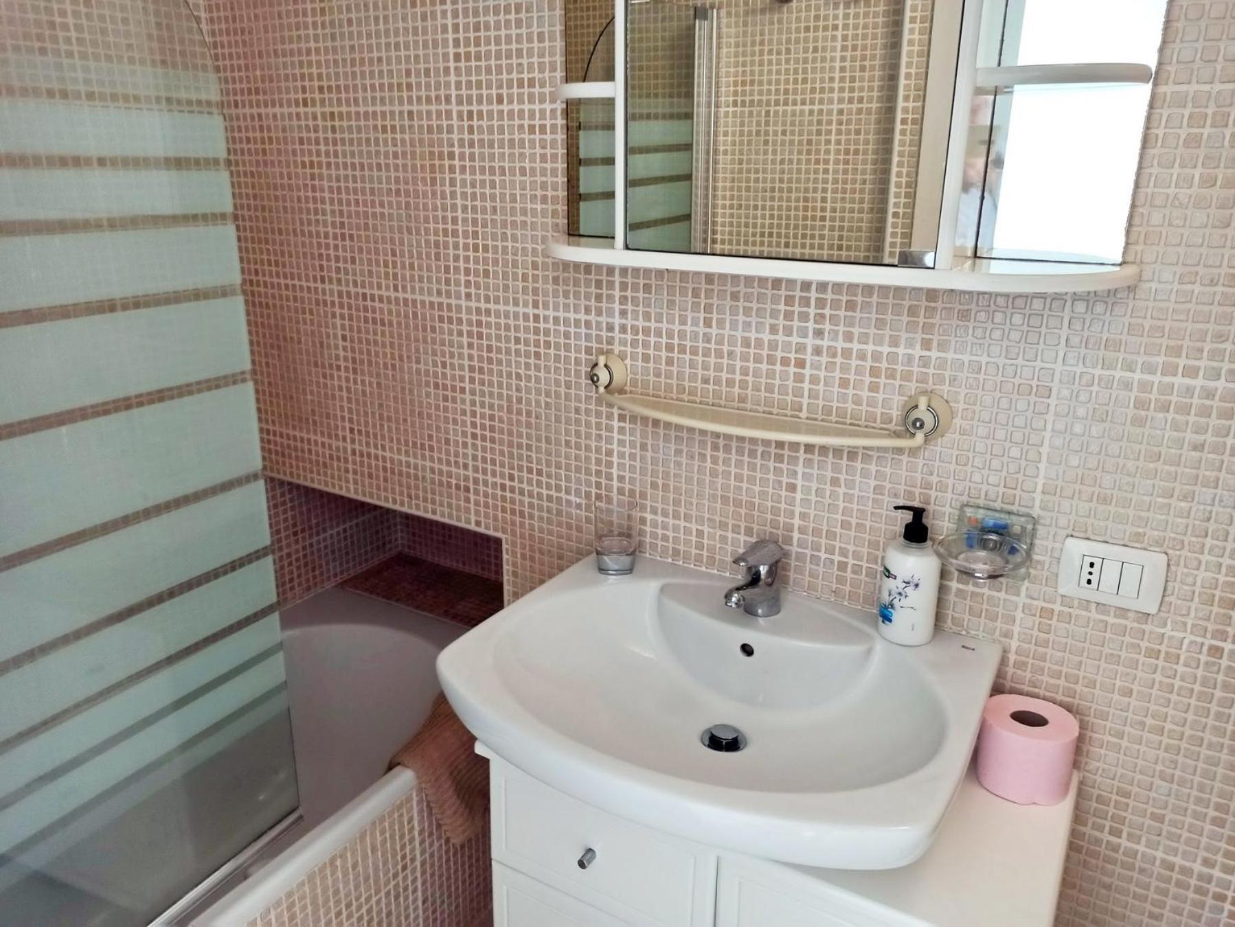 Cozy Apartment In The Center Of Costa Adeje On The 1St Coastline Extérieur photo
